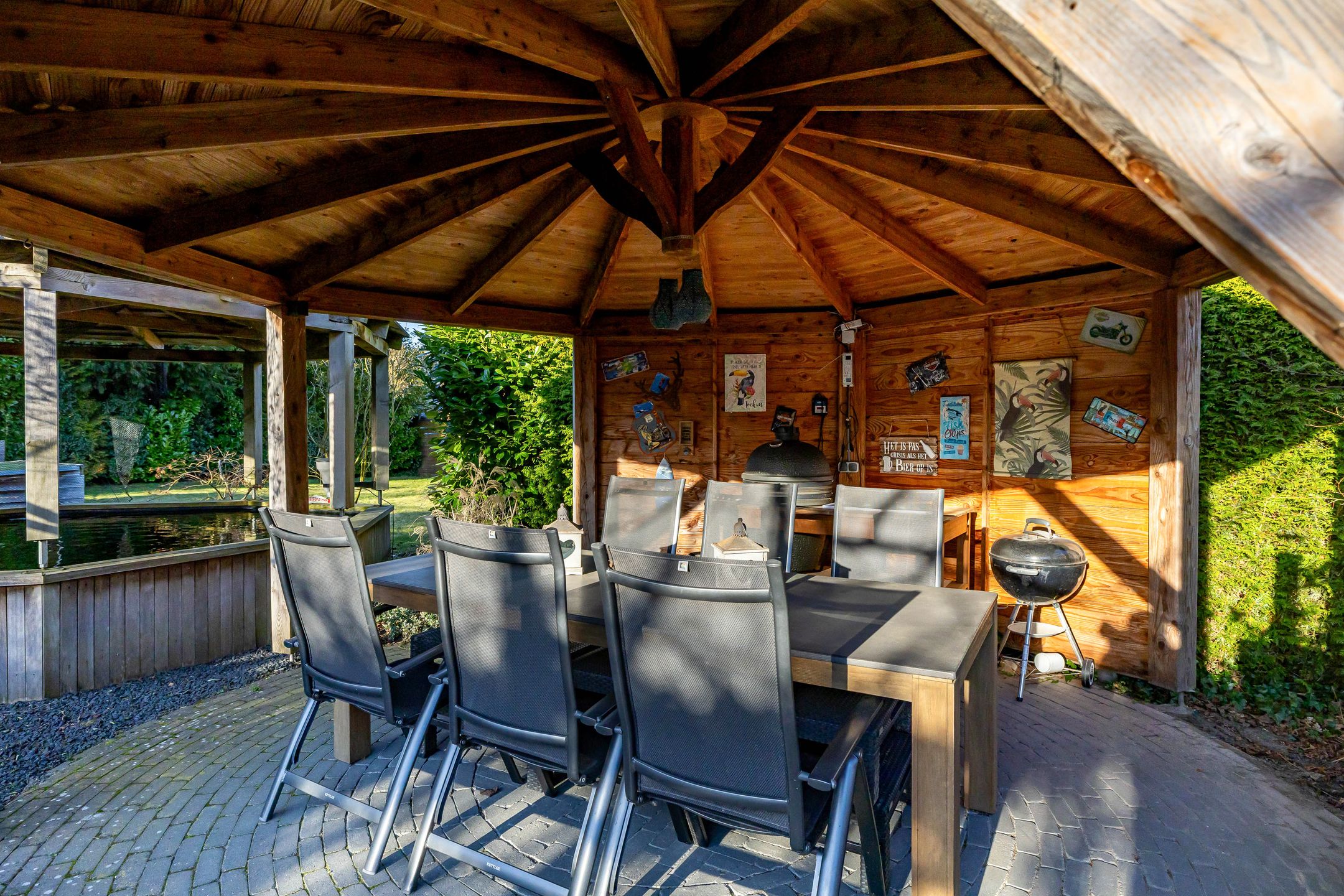 Foto 42 van Burg. Tonckensweg 7