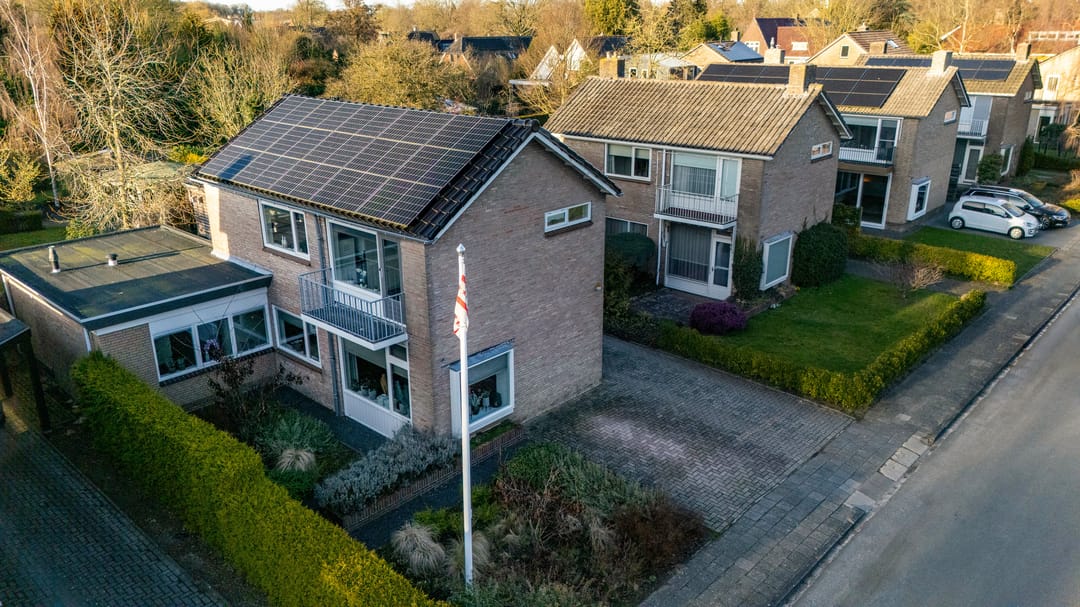 Foto 47 van Burg. Tonckensweg 7