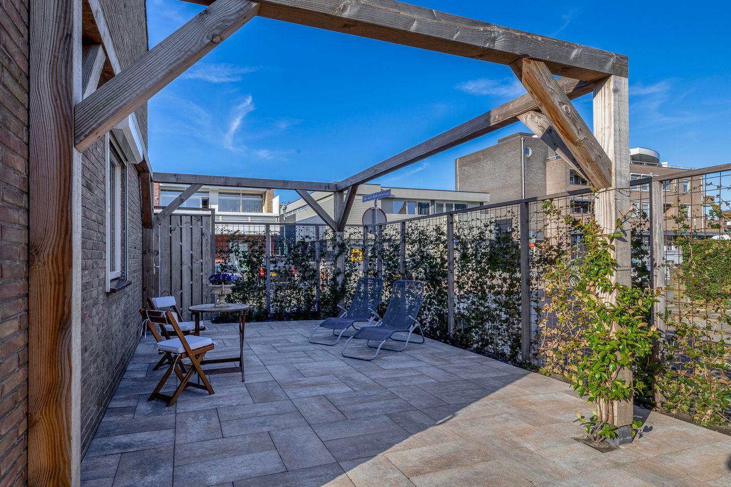 Foto 25 van Anna van Burenstraat 13