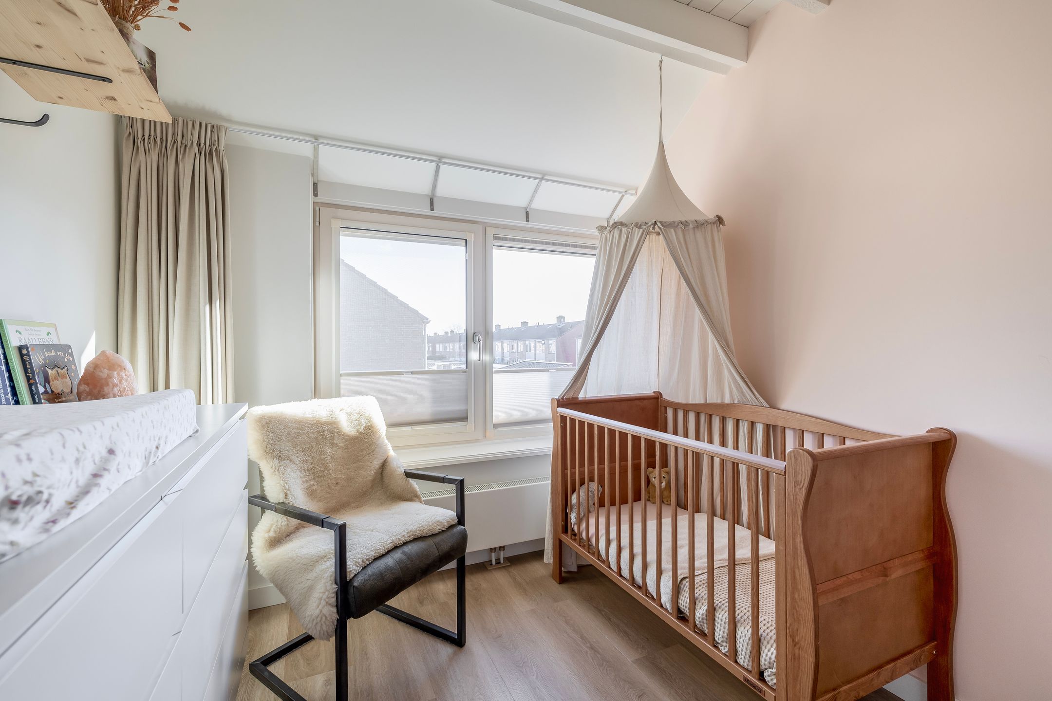 Foto 36 van Anna van Burenstraat 13