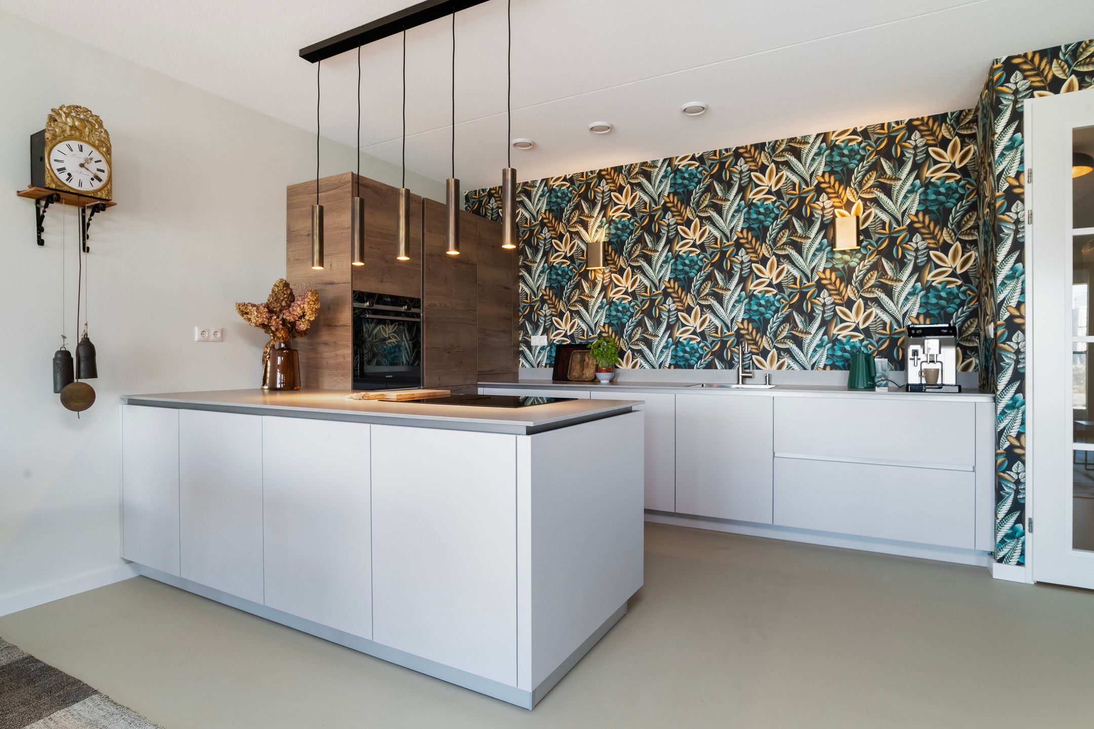 Photo 12 of Oranjeboomstraat 4-Q