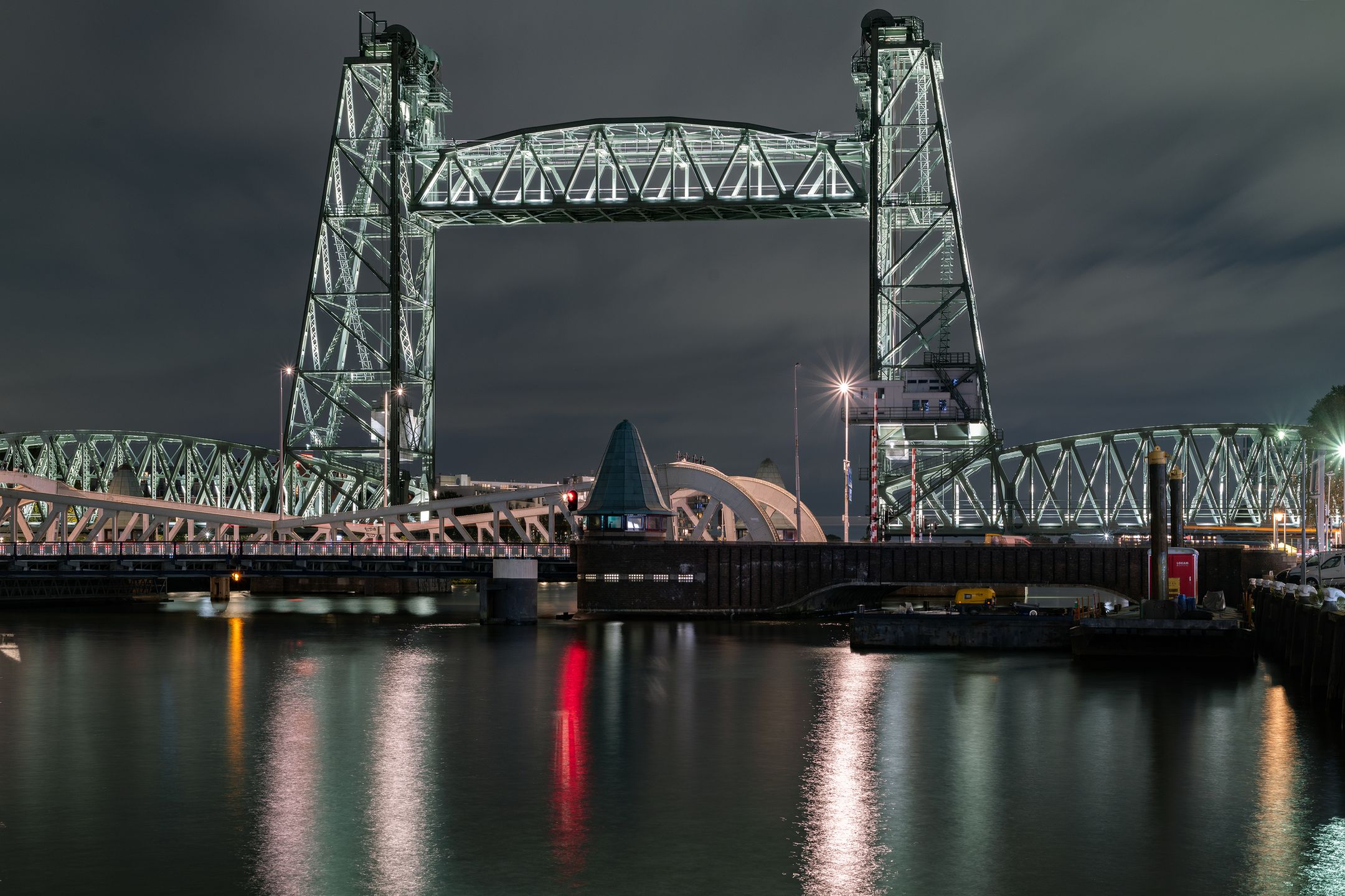 Photo 33 of Oranjeboomstraat 4-Q