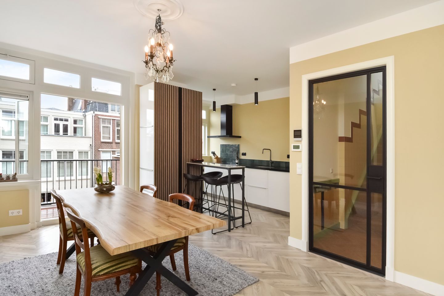 Foto 4 van Beukstraat 27-D