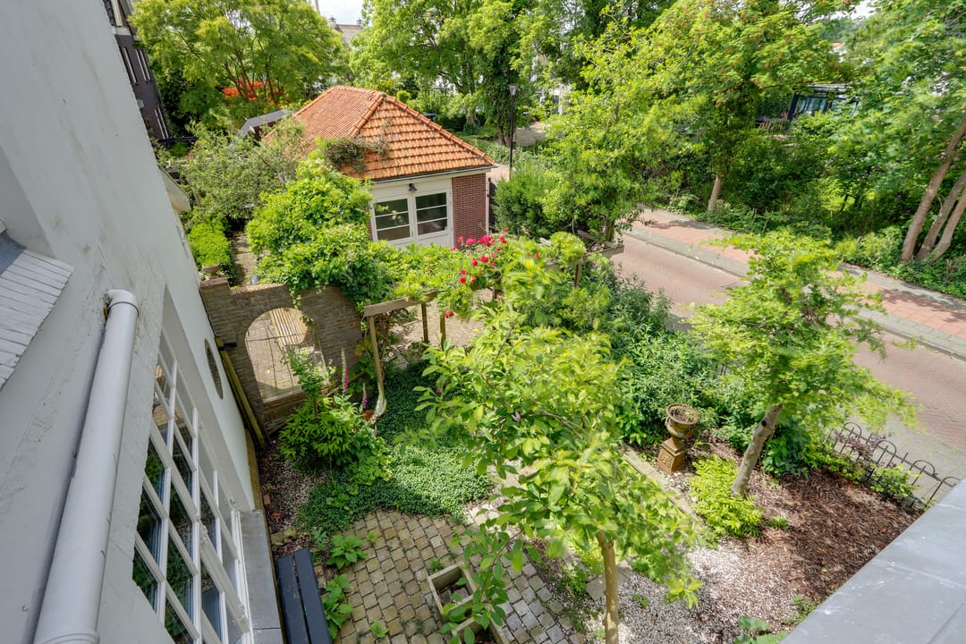 Unique Monumental Villa with Modern Comfort in Beverwijk Vondelkwartier — 28