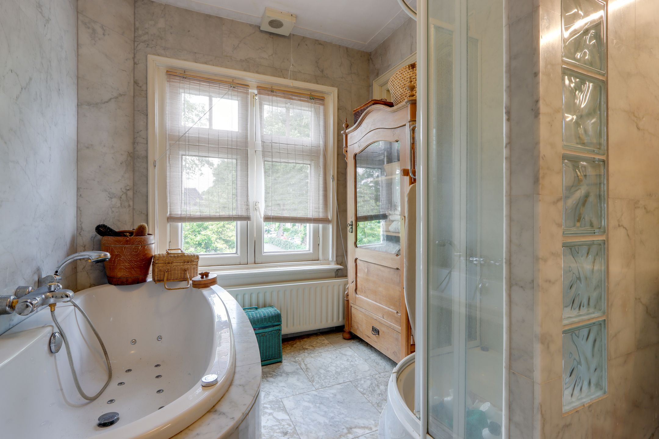 Unique Monumental Villa with Modern Comfort in Beverwijk Vondelkwartier — 33