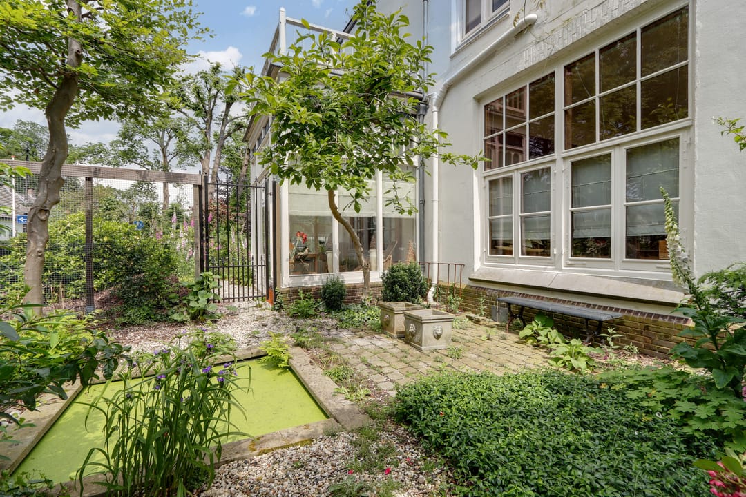 Unique Monumental Villa with Modern Comfort in Beverwijk Vondelkwartier — 52