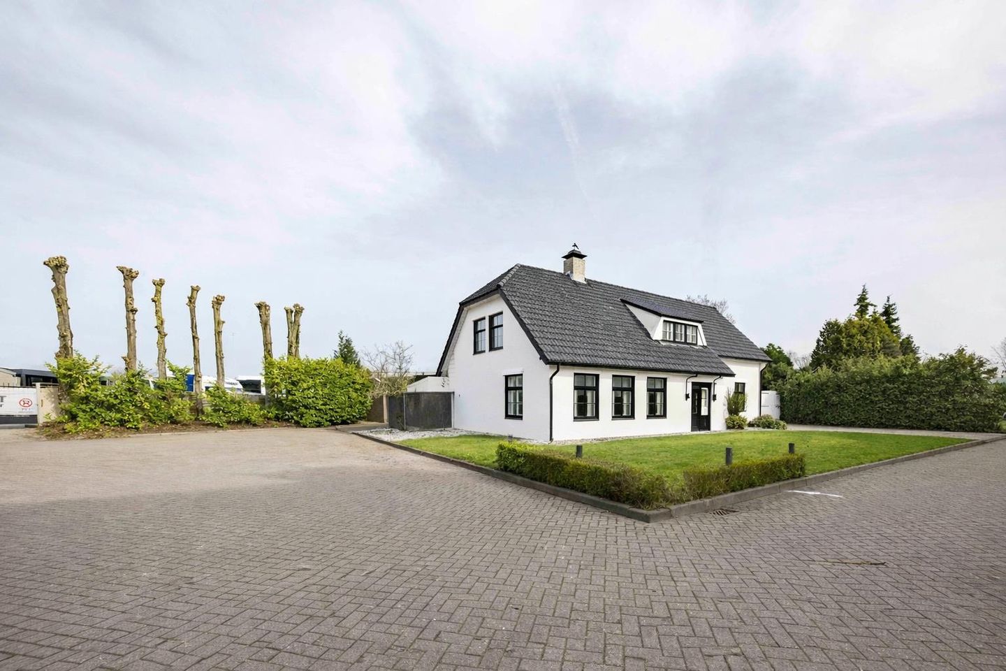 Bekijk foto 2 van Weverstraat 7