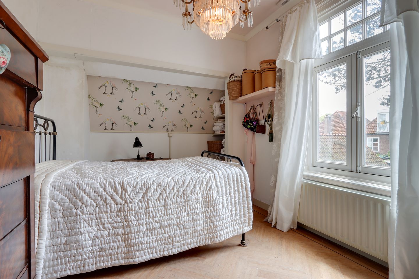 Unique Monumental Villa with Modern Comfort in Beverwijk Vondelkwartier — 29