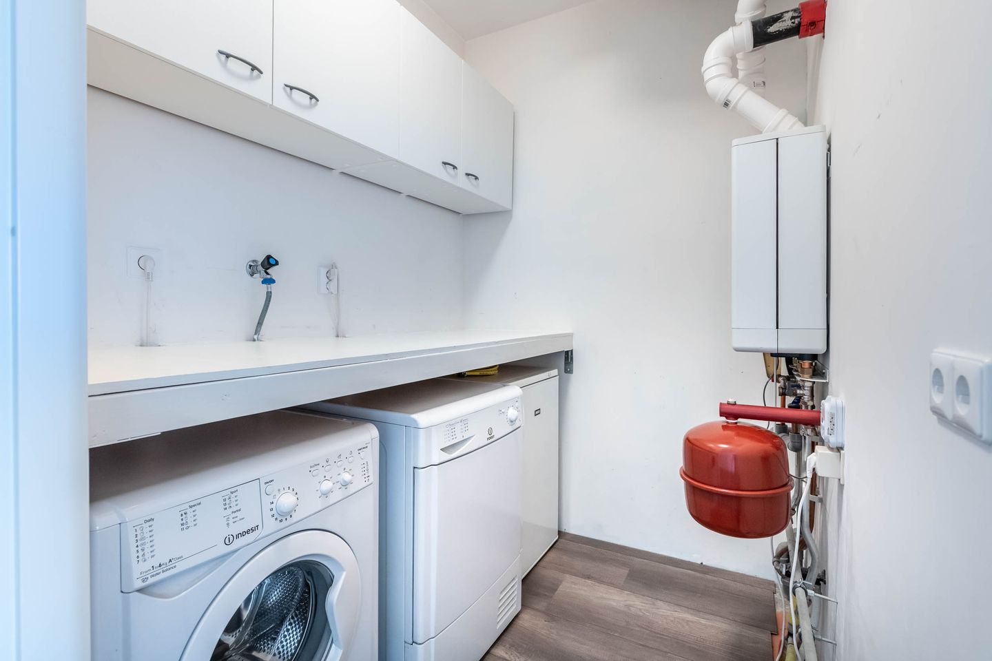 Photo 29 of Vredelaan 101