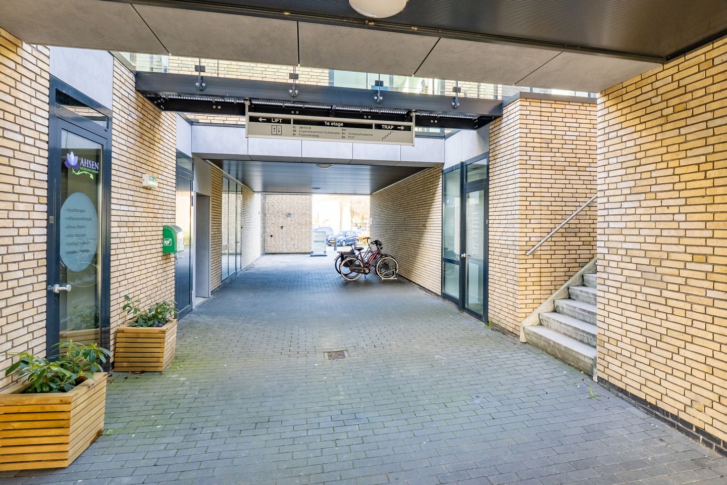 Bekijk foto 3 van Handboog 6-l