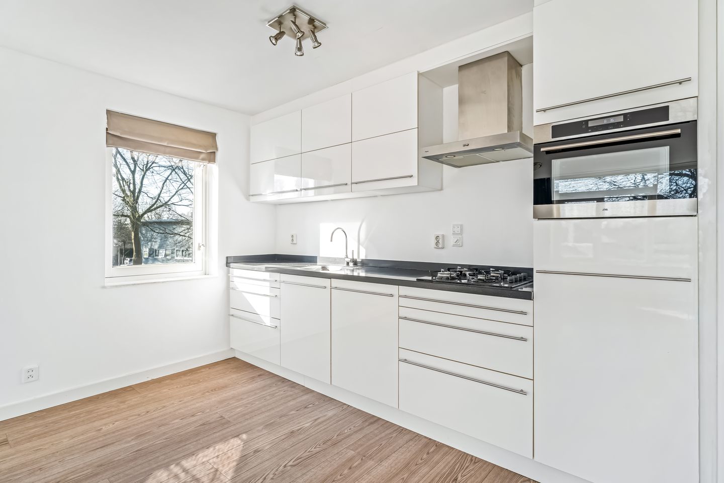 Foto 10 van Curiestraat 26