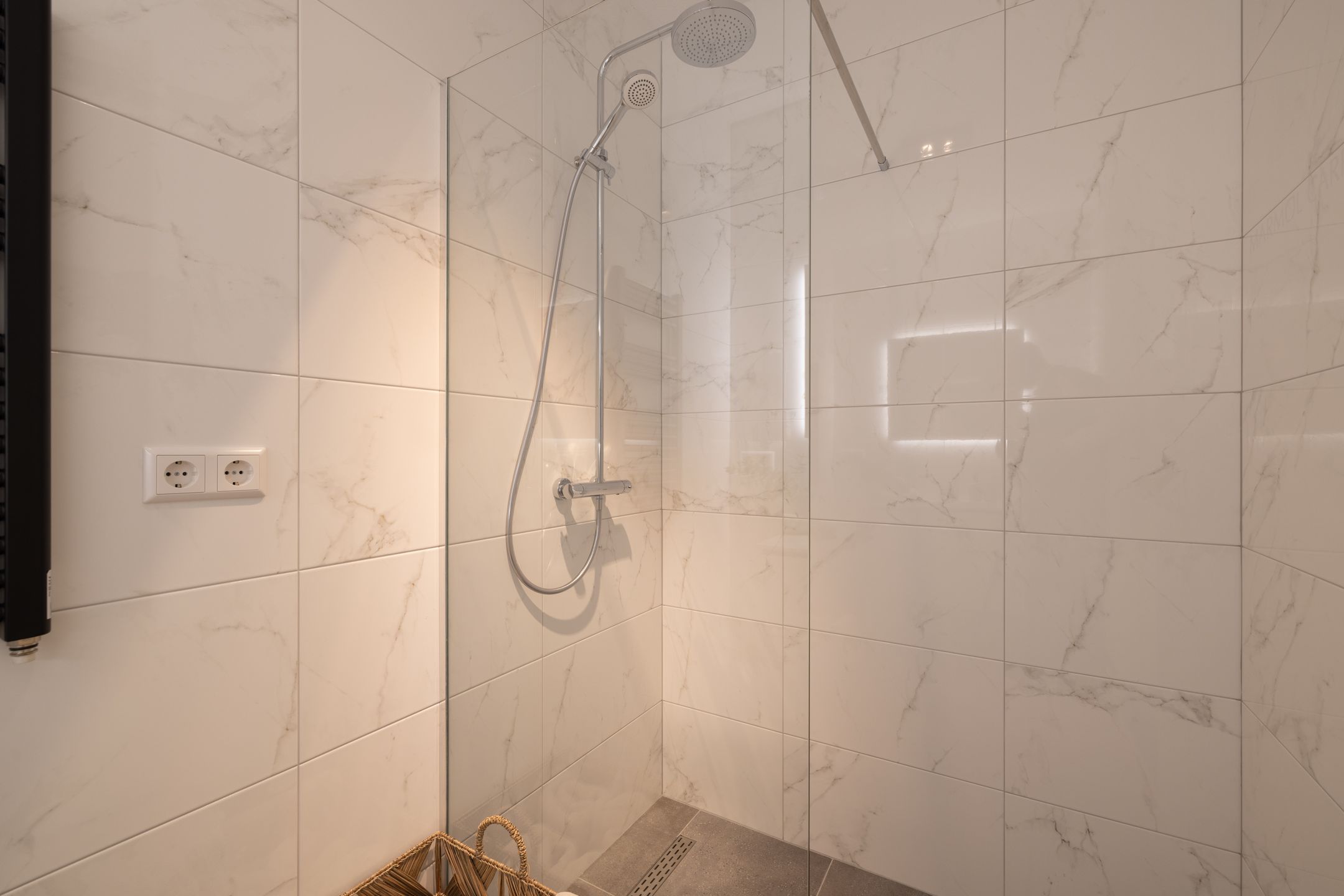 Photo 9 of Mies van der Rohestraat 261