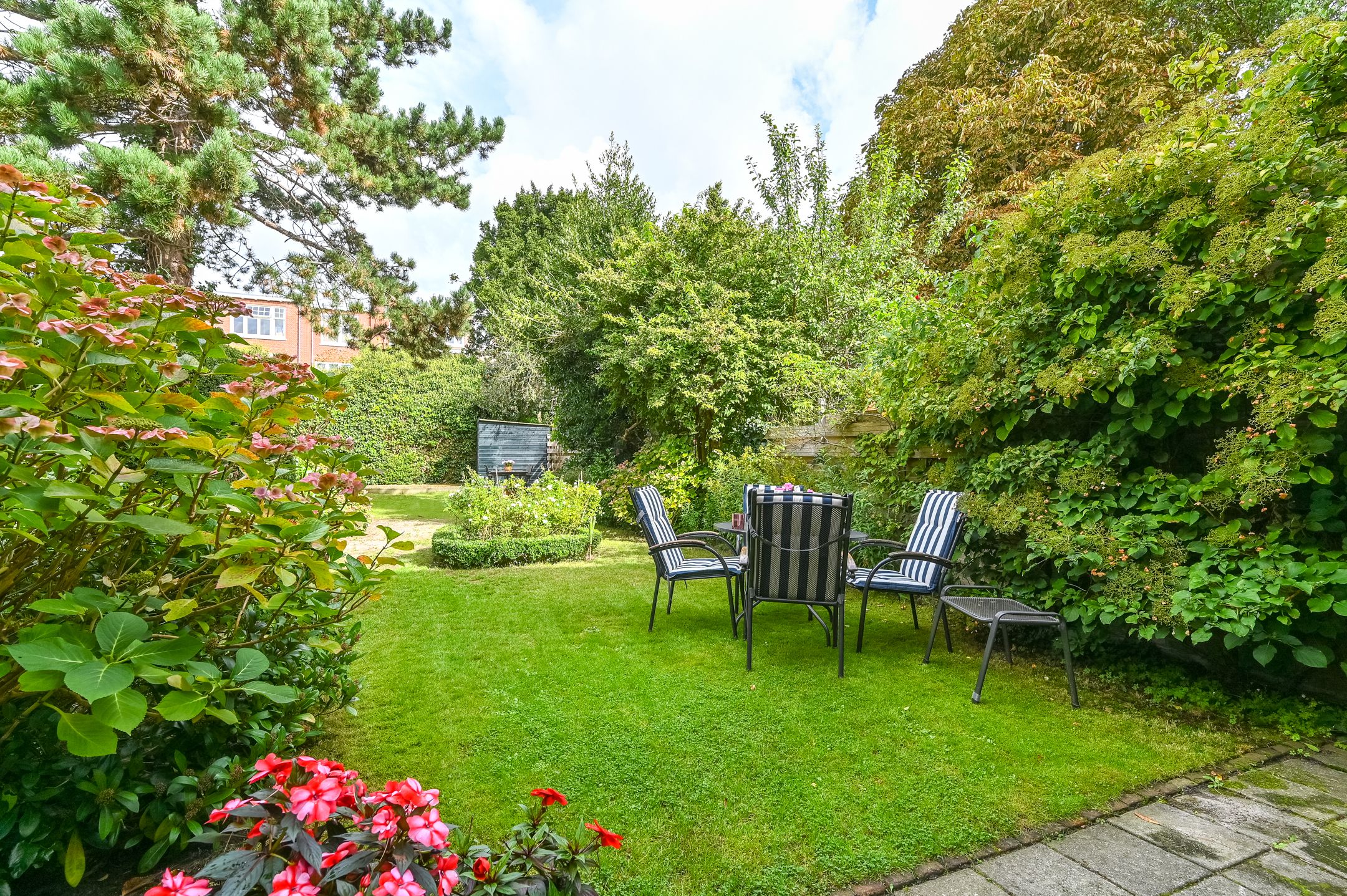 Foto 39 van Julianastraat 19