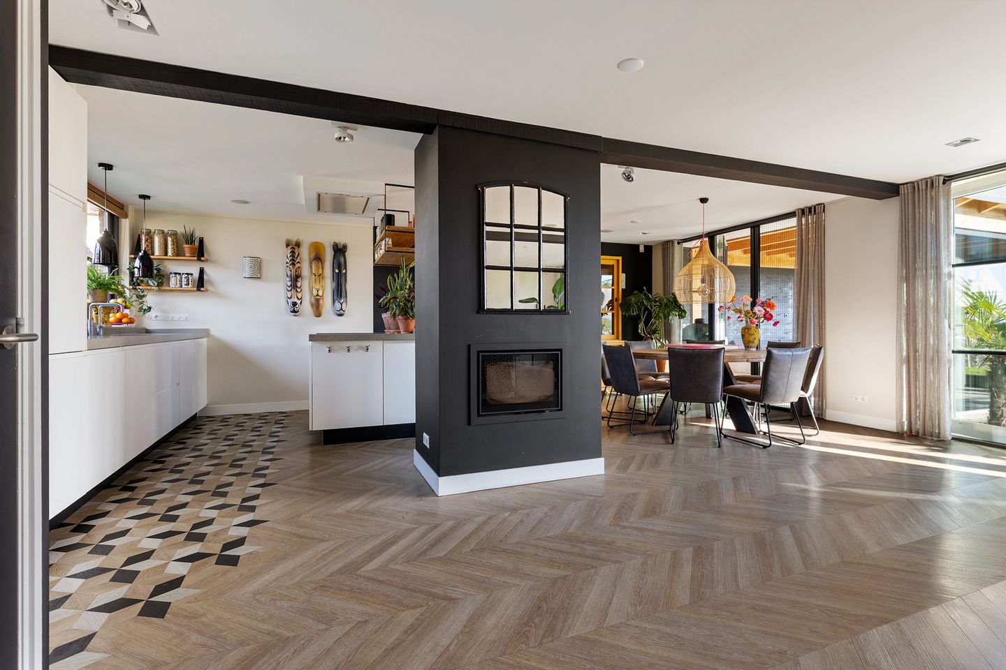 Foto 5 van Pinksterbloemhof 15