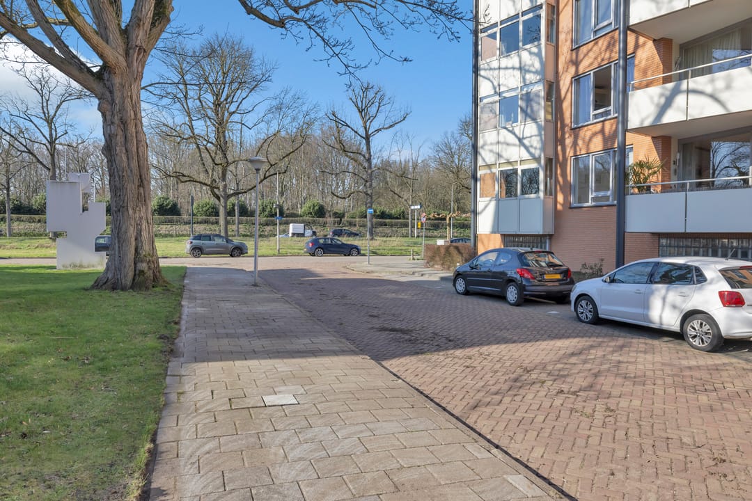 Photo 52 of Saenredamstraat 1