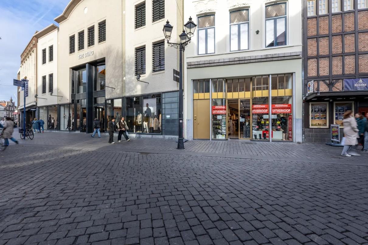 Bekijk foto 2 van Markt 87