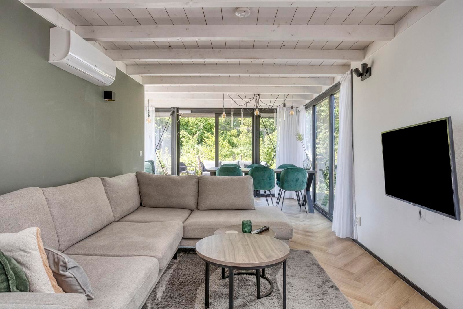 3-bedroom freehold villa in Zwartewaal — photo 4 of 5