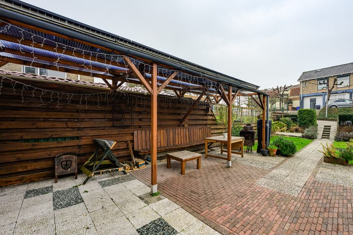 Vrijstaande woning te koop: Kaaidijk 2, Herkingen