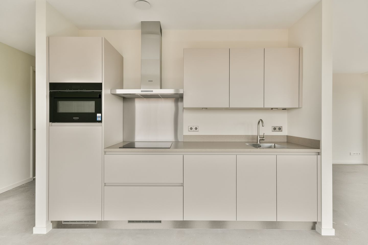 Photo 14 of Senefelderstraat 39