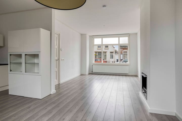 Photo 5 of Heernisseweg 90