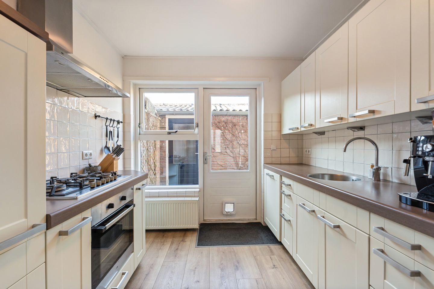 Foto 10 van Dahliastraat 21