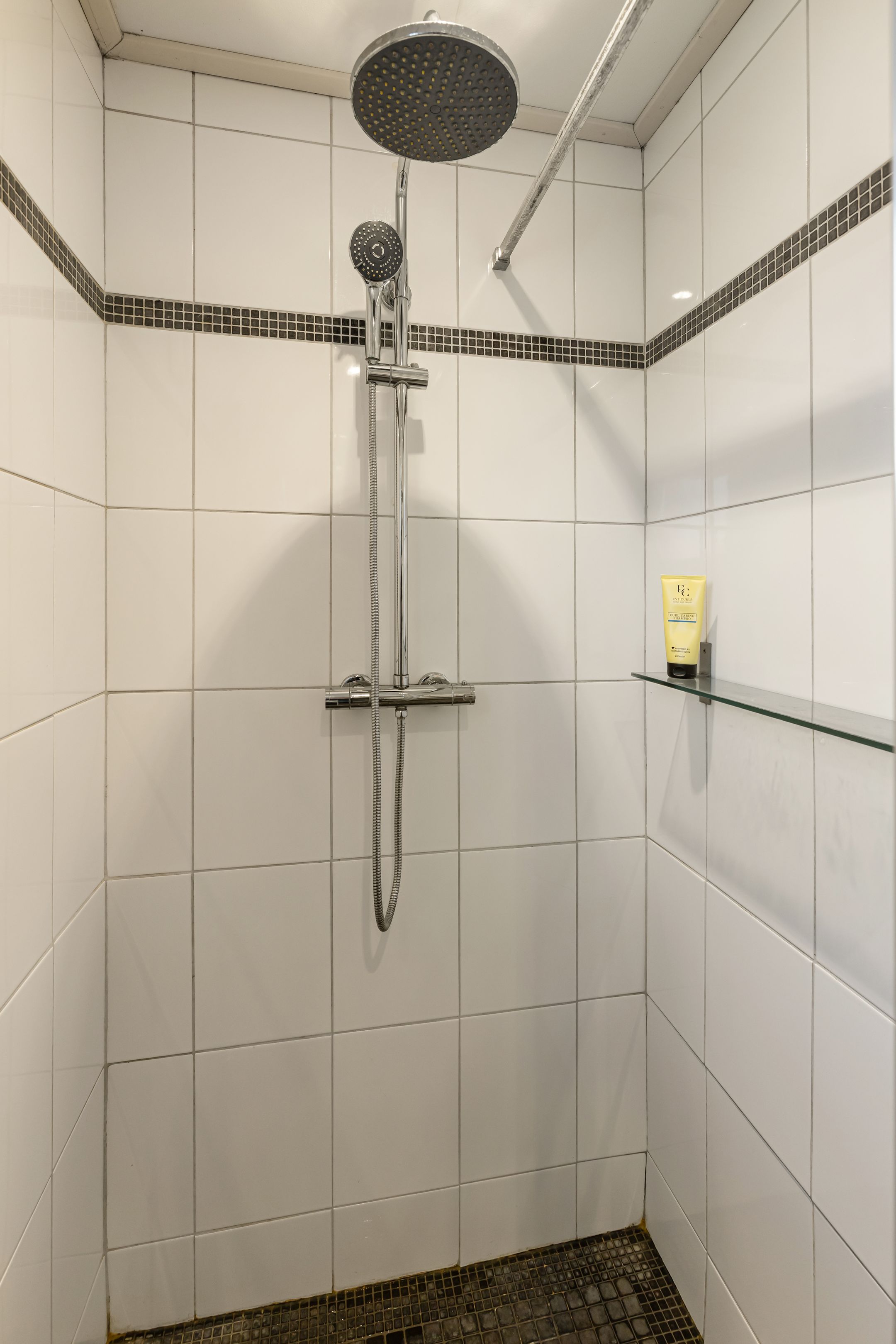 Foto 21 van Dahliastraat 21