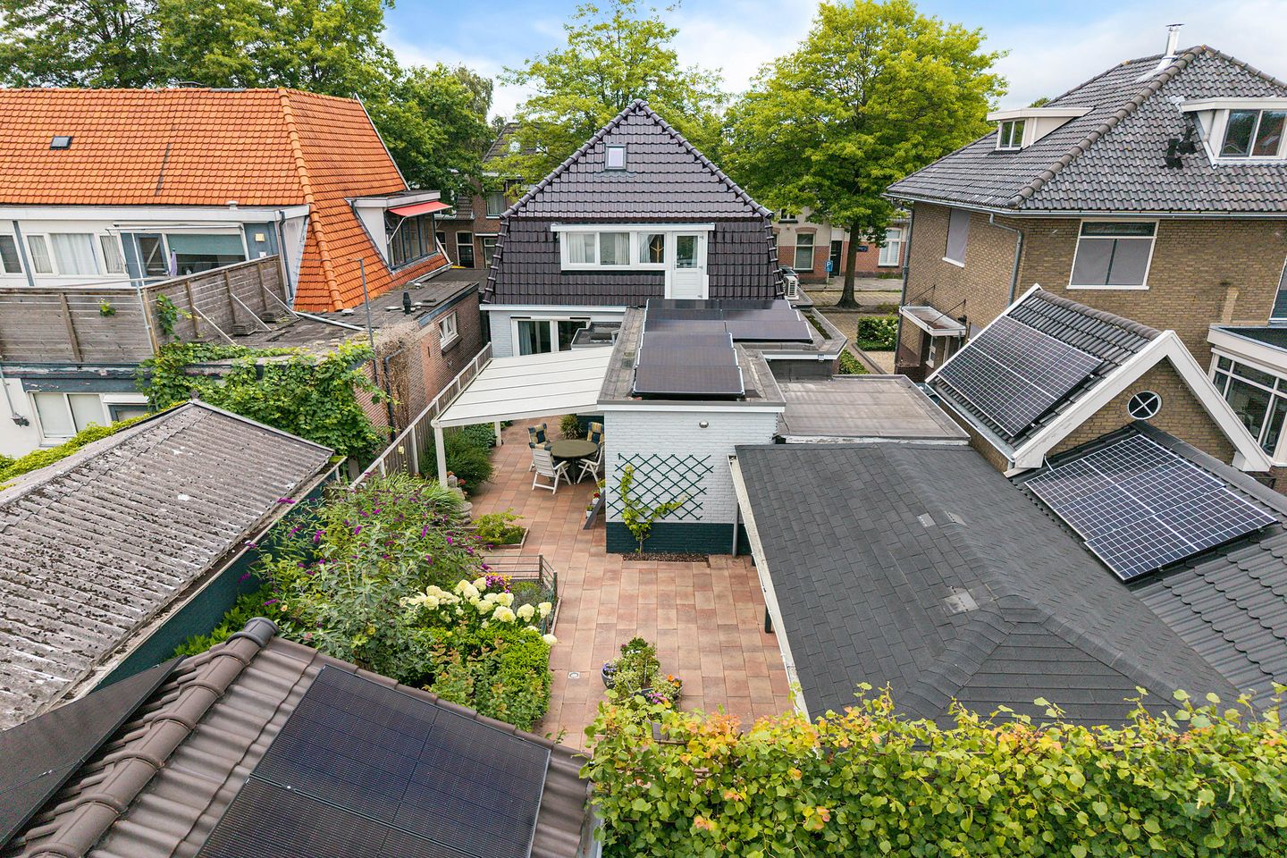 Photo 49 of van Echtenstraat 106
