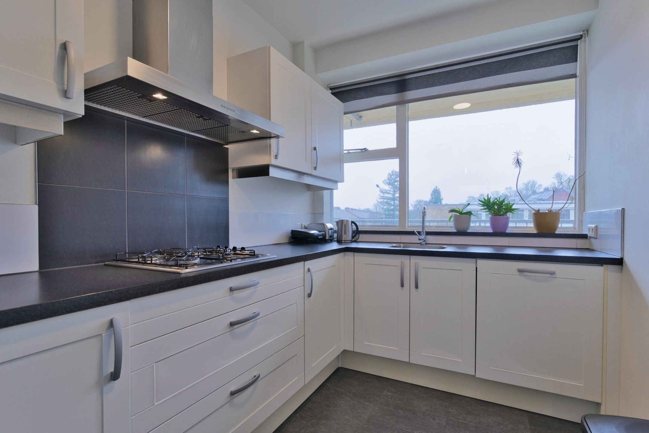 Photo 18 of Willem Bontekoestraat 5