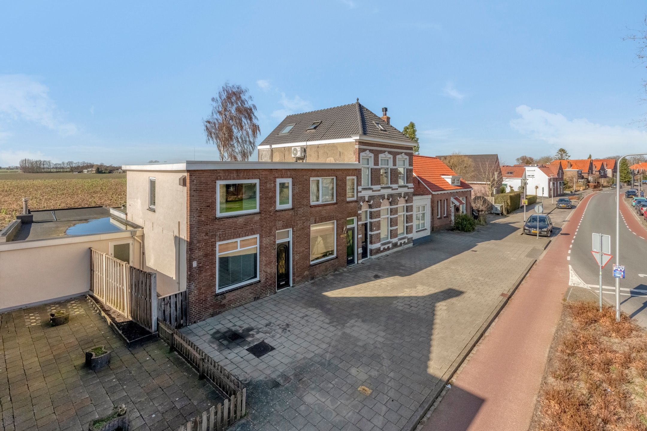 Buying a house in The Netherlands., Burgemeester van Loonstraat 1