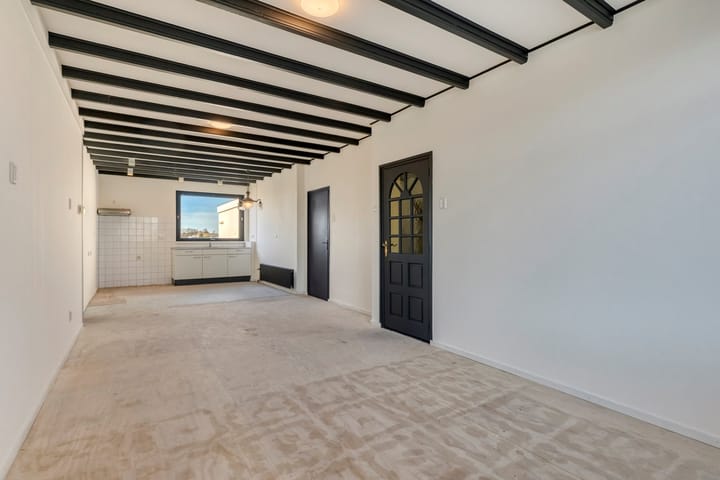 Foto 2 van Burgemeester van Loonstraat 1