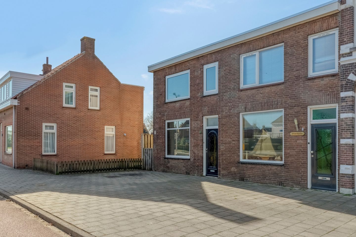 Foto 40 van Burgemeester van Loonstraat 1