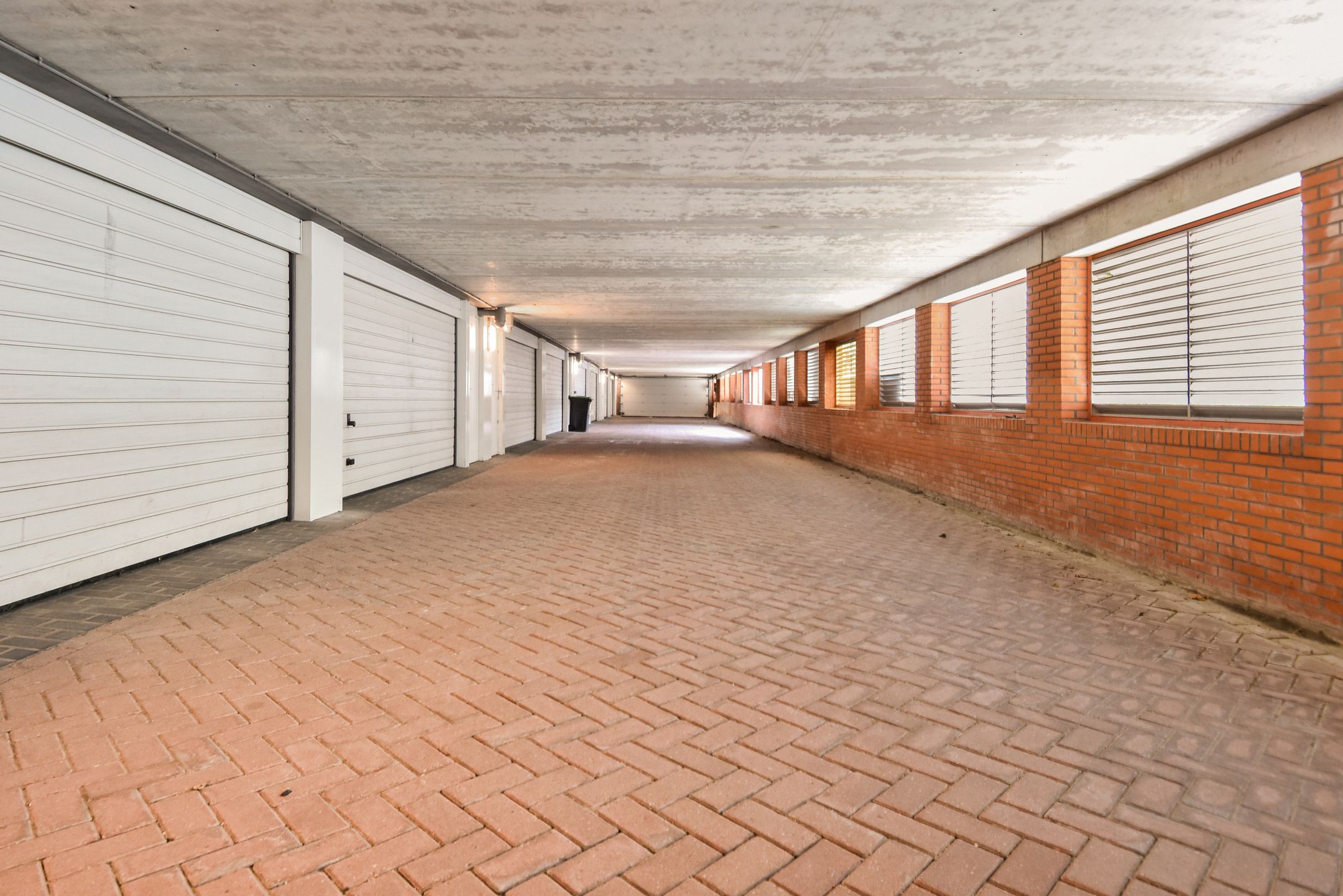 Foto 60 van Laan van de Mensenrechten 25