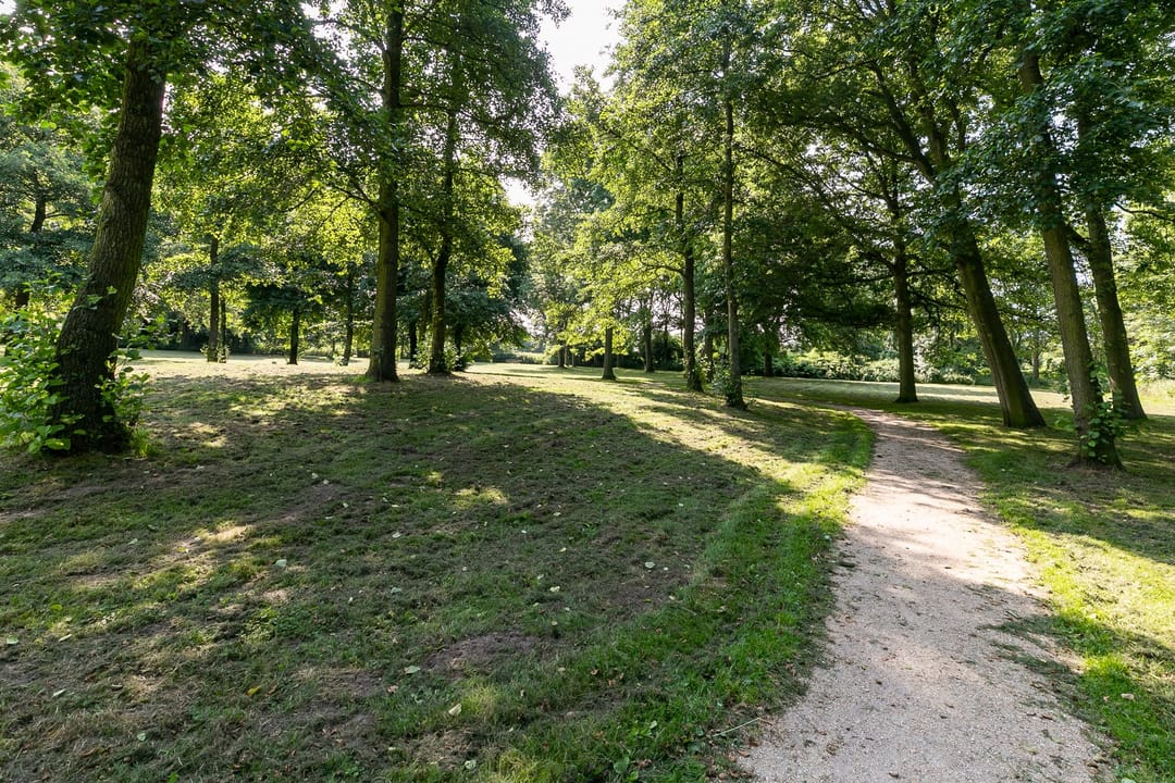 Foto 2 van Albert Verweylaan 60