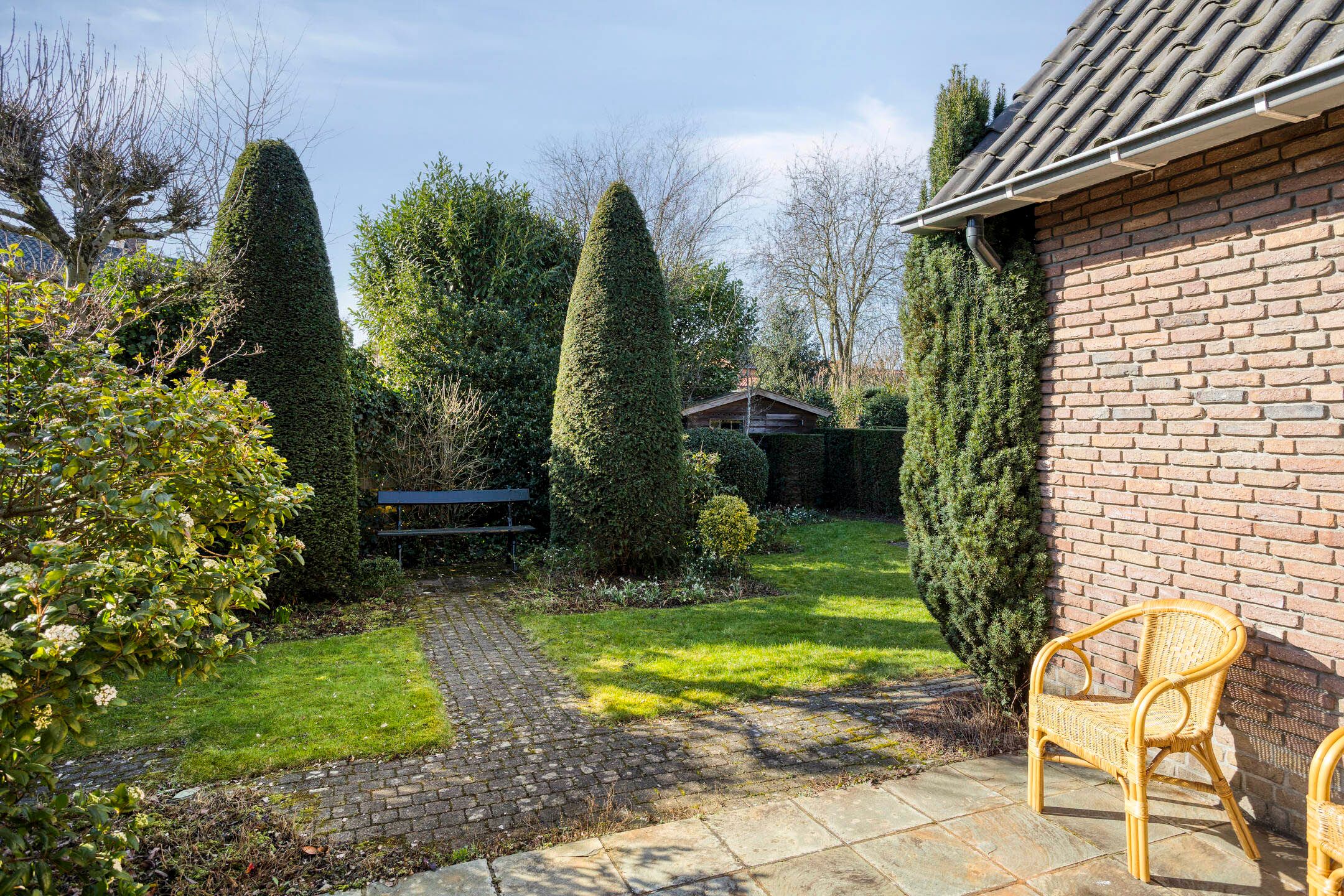 Foto 33 van Zuid Esch 46