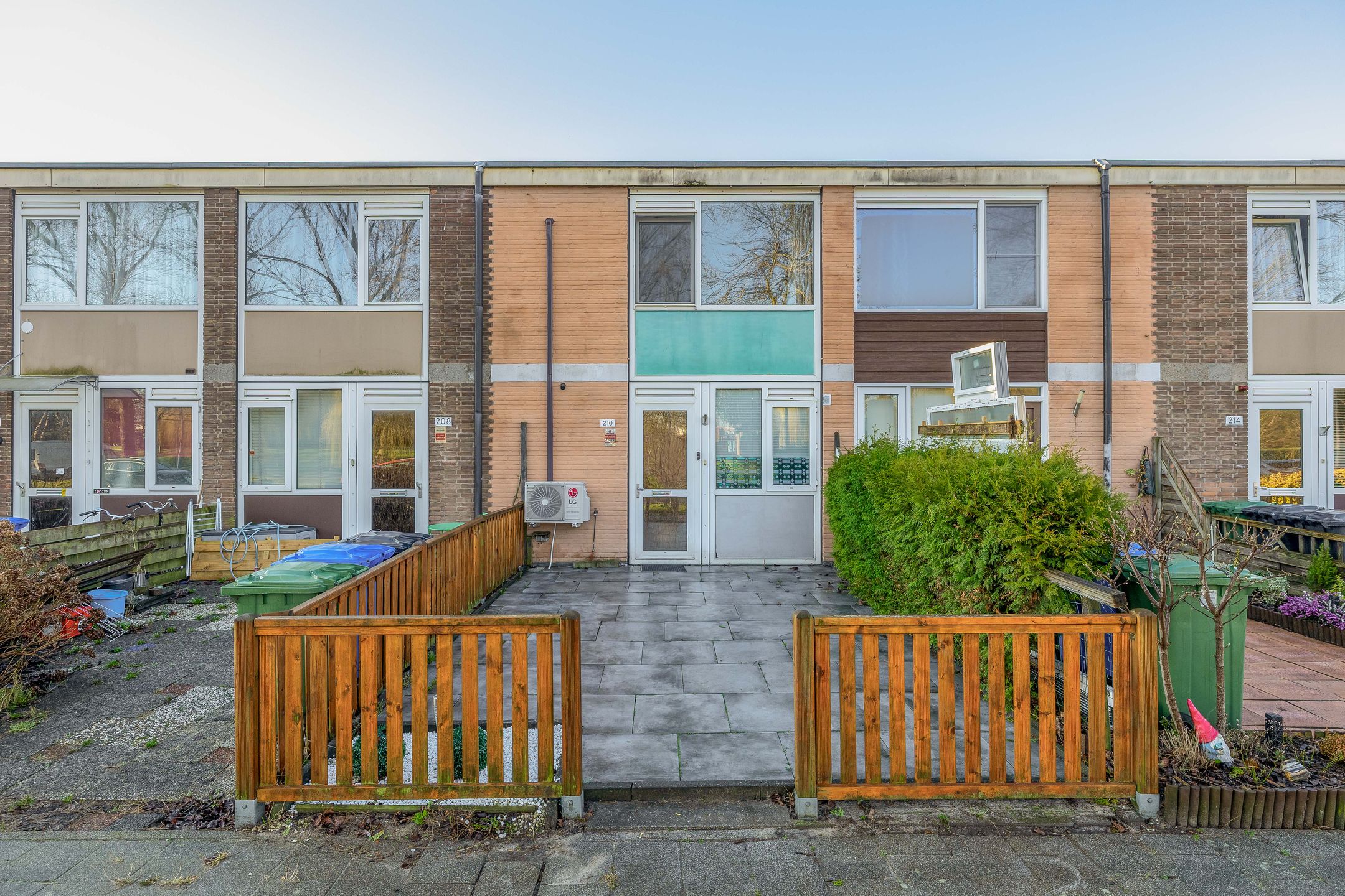 Buying a house in The Netherlands., Oudelandseweg 210