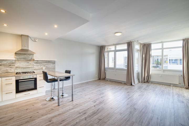 Photo 3 of Westerbaenstraat 236
