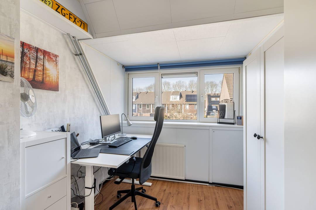 Photo 16 of Schrijnwerkerstraat 82