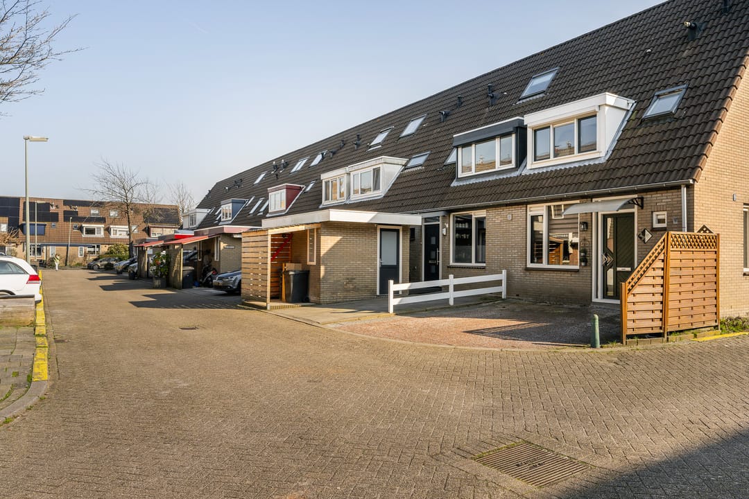 Photo 26 of Schrijnwerkerstraat 82