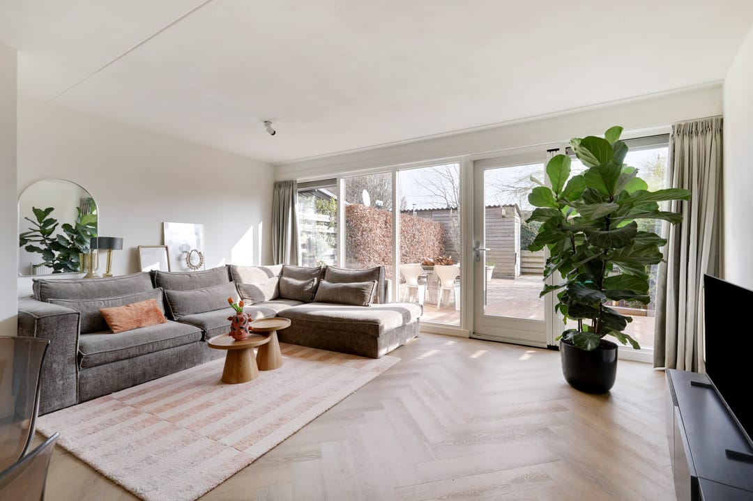 Photo 17 of Konrad Adenauerplein 9