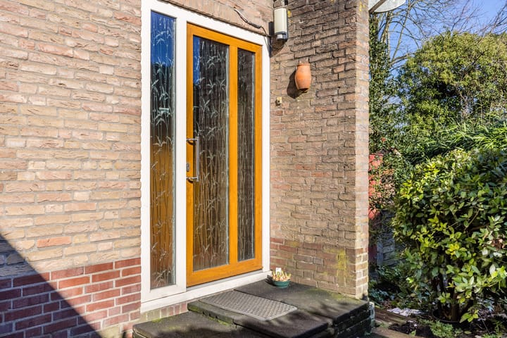 Vrijstaande woning te koop: Felix Timmermanslaan 1, Uithoorn