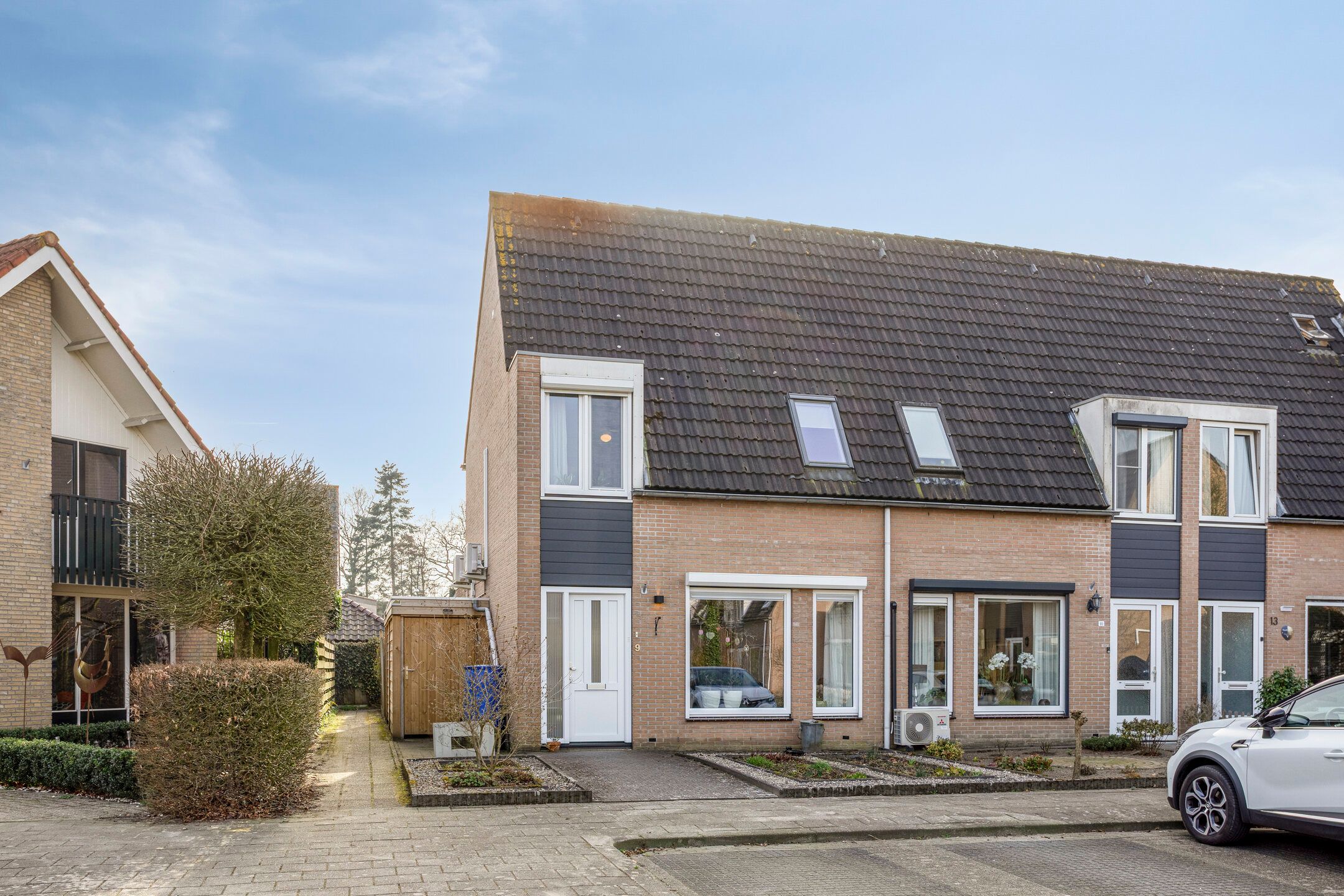 Buying a house in The Netherlands., Woert 9