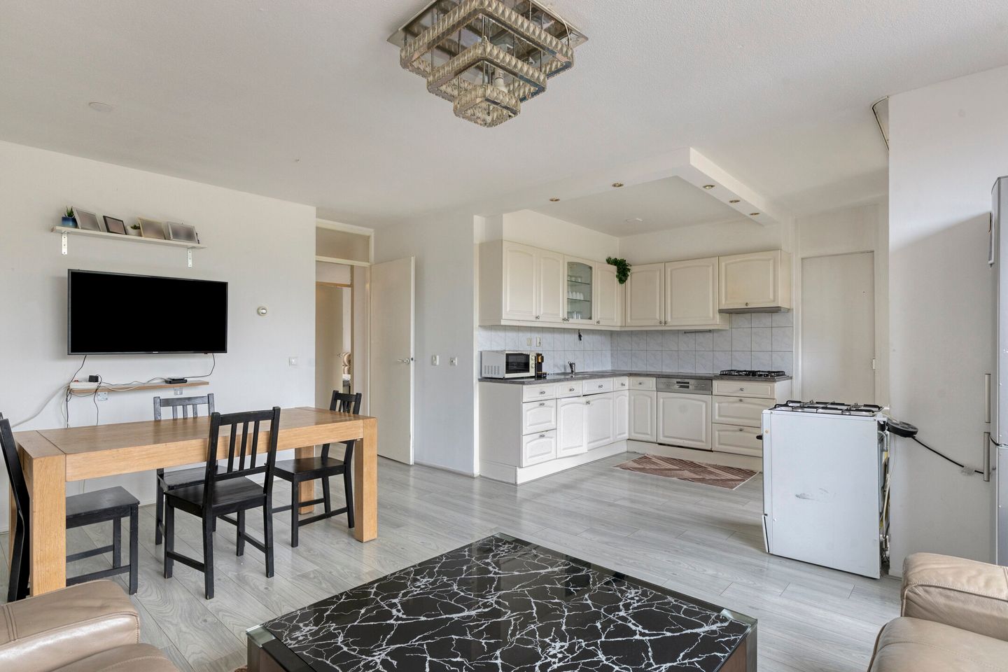 Foto 10 van M. Gandhilaan 59