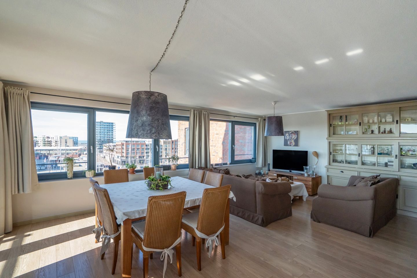 Foto 10 van Dr. Lelykade 234-B