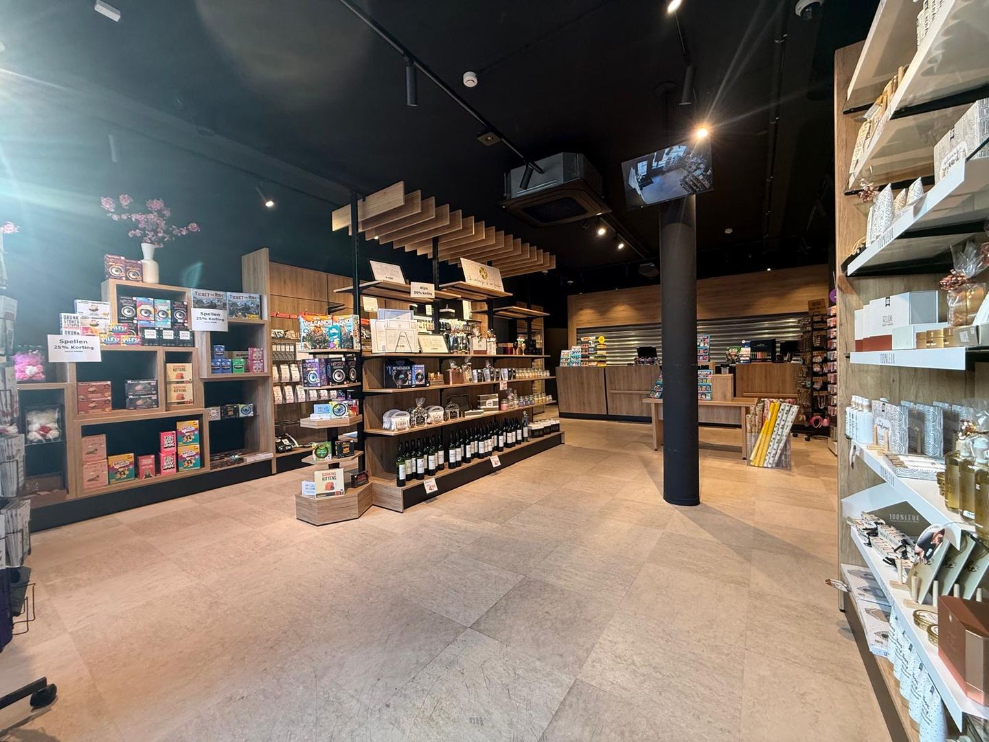 Bekijk foto 5 van Amsterdamsestraatweg 44