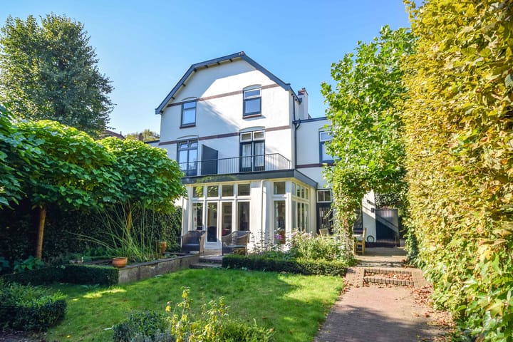 A promotional picture for the office