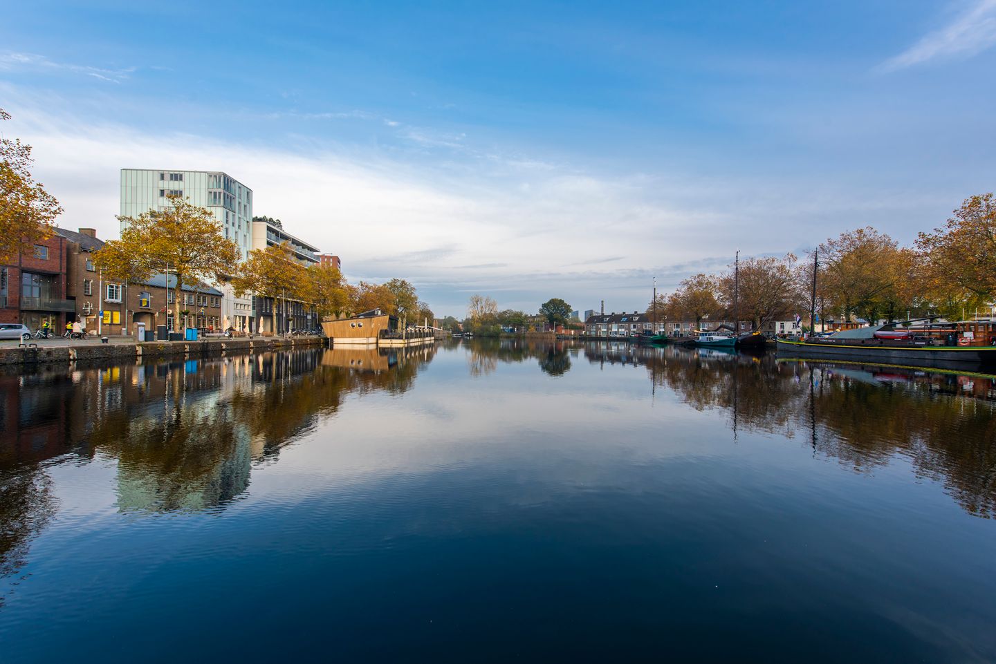 Photo 49 of Schoenerstraat 23