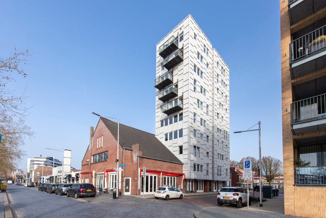 Photo 5 of Schoenerstraat 23