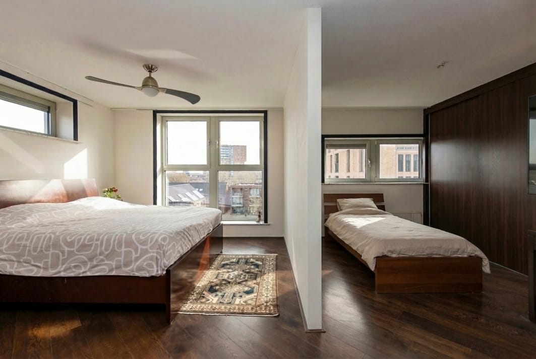 Photo 28 of Schoenerstraat 23