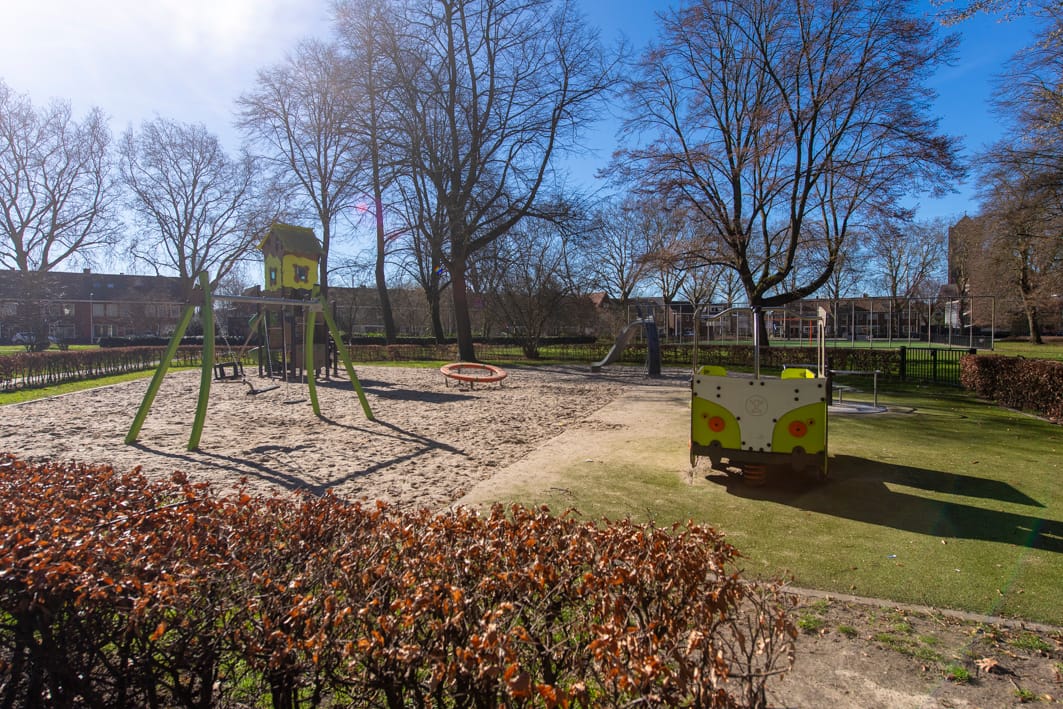 Photo 49 of Van de Coulsterstraat 102