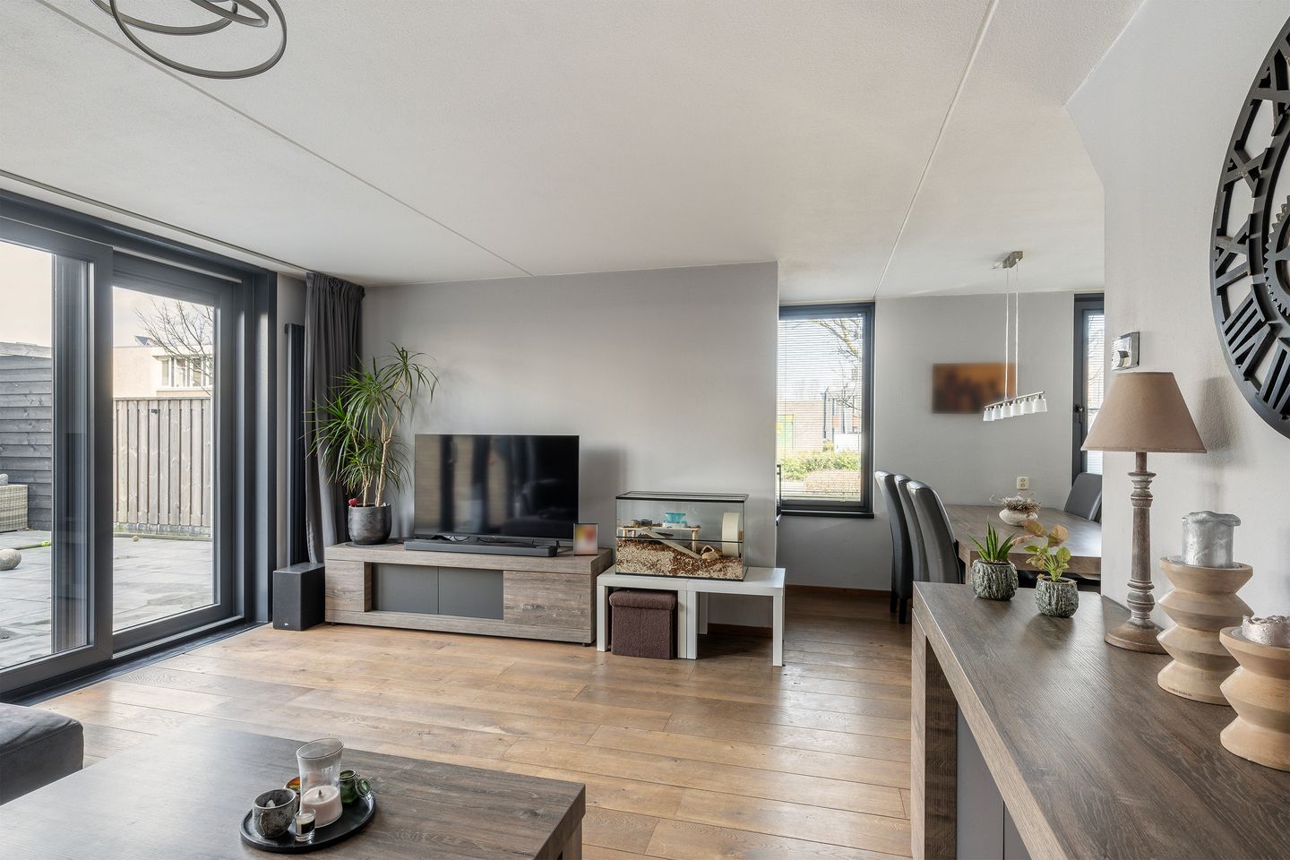 Foto 5 van Basilicumveld 18